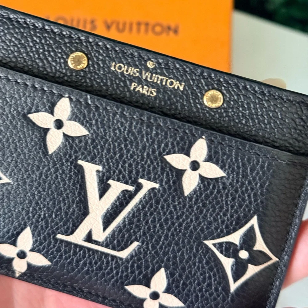 Louis Vuitton Monogram LV Card Holder in Empriente Black & Cream